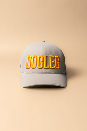 Casquette Sport de golf Dogleg gris — accessoire respirant et ajustable alliant style et performance