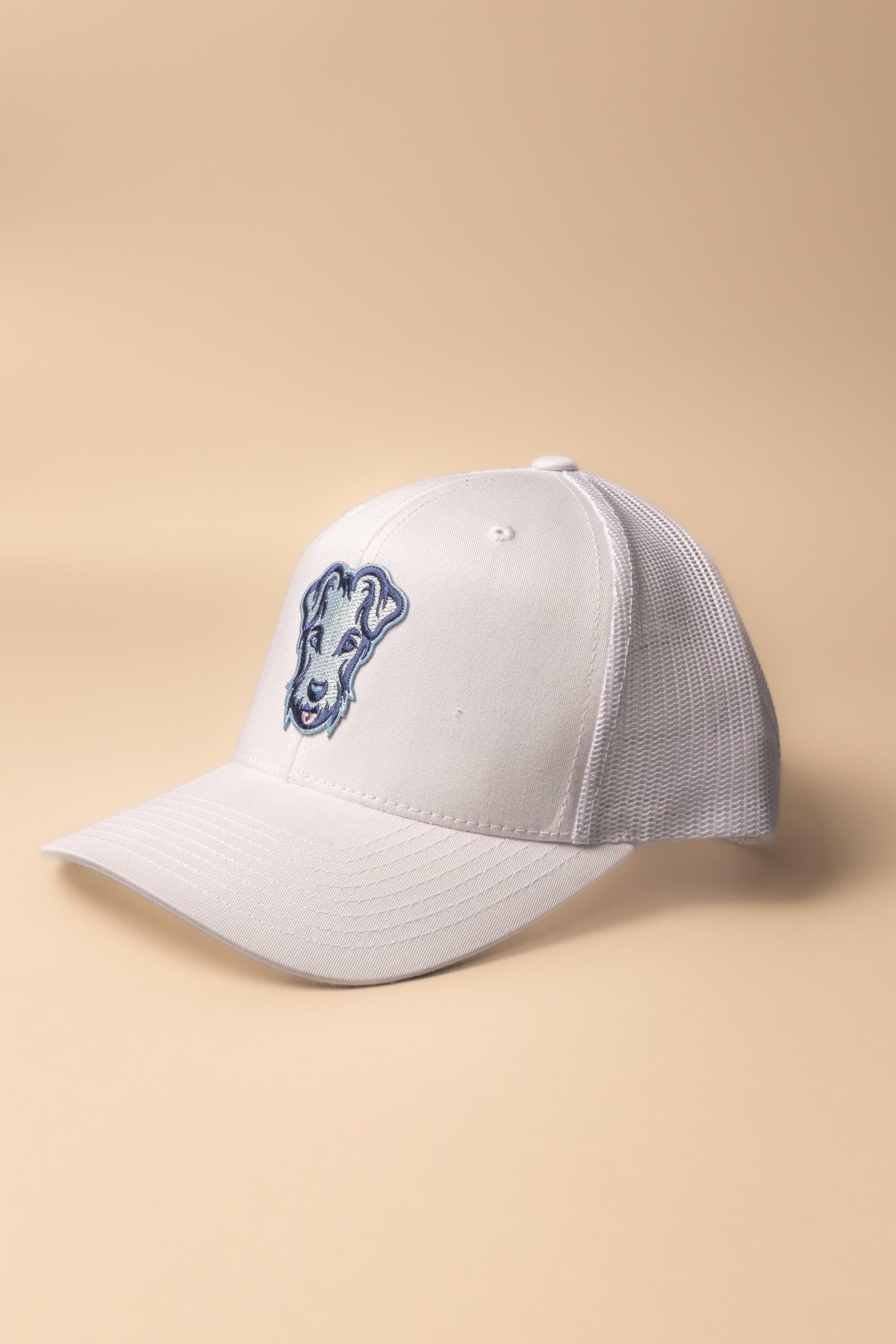 Casquette Trucker de golf Dogleg bleu — accessoire respirant et ajustable alliant style et performance