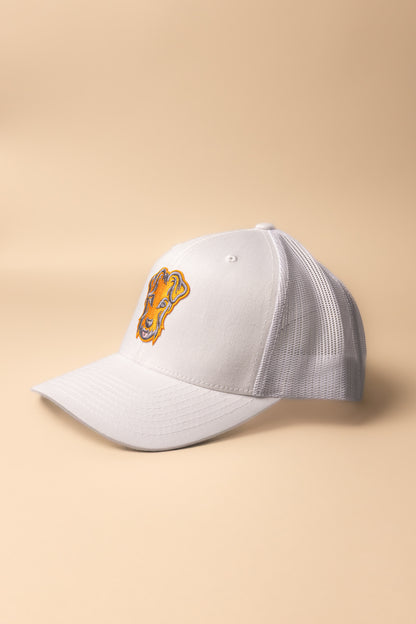 Casquette Trucker de golf Dogleg orange — accessoire respirant et ajustable alliant style et performance