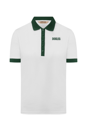 Polo de golf Dogleg Tour femme April Tradition porté par une golfeuse — golf Suisse