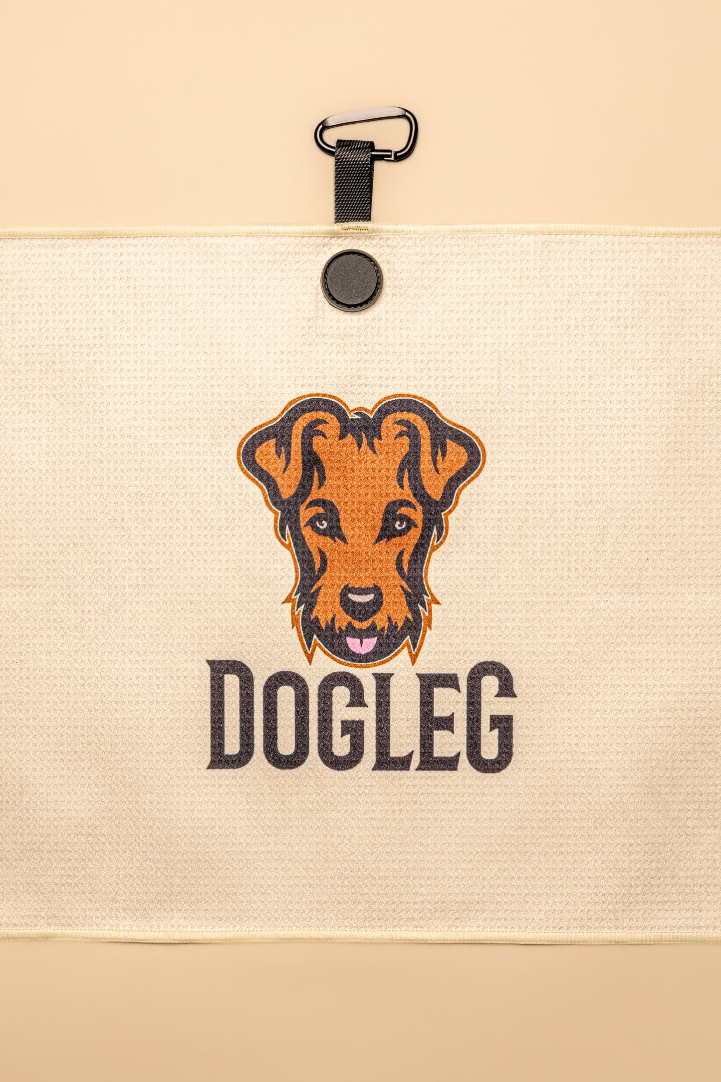 Serviette de golf Dogleg — accessoire élégant et absorbant pour golfeur sur le parcours