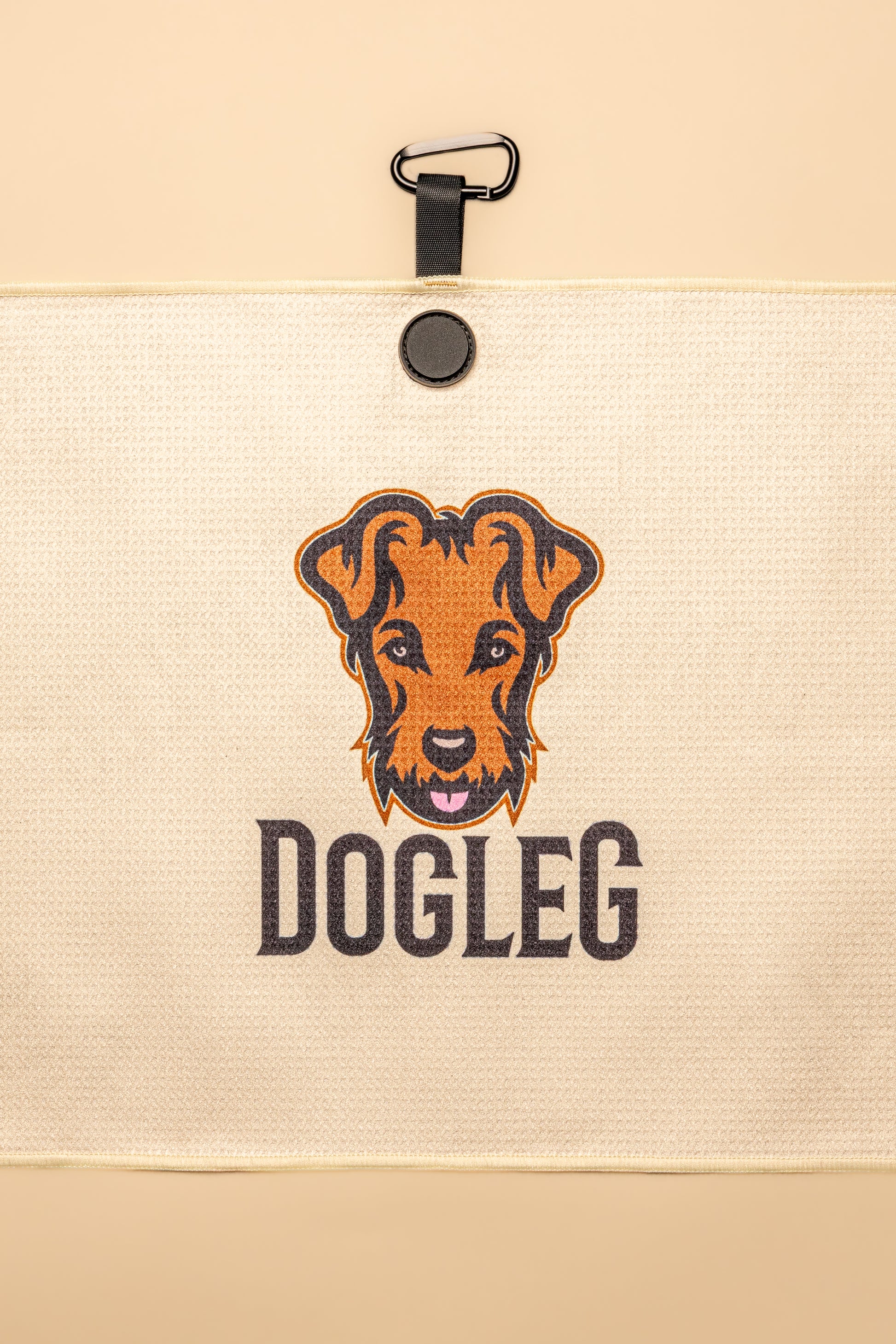 Serviette de golf Dogleg — accessoire élégant et absorbant pour golfeur sur le parcours