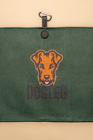 Serviette de golf Dogleg — accessoire élégant et absorbant pour golfeur sur le parcours