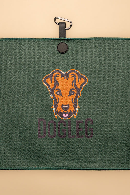 Serviette de golf Dogleg — accessoire élégant et absorbant pour golfeur sur le parcours